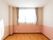日差しが差し込む部屋