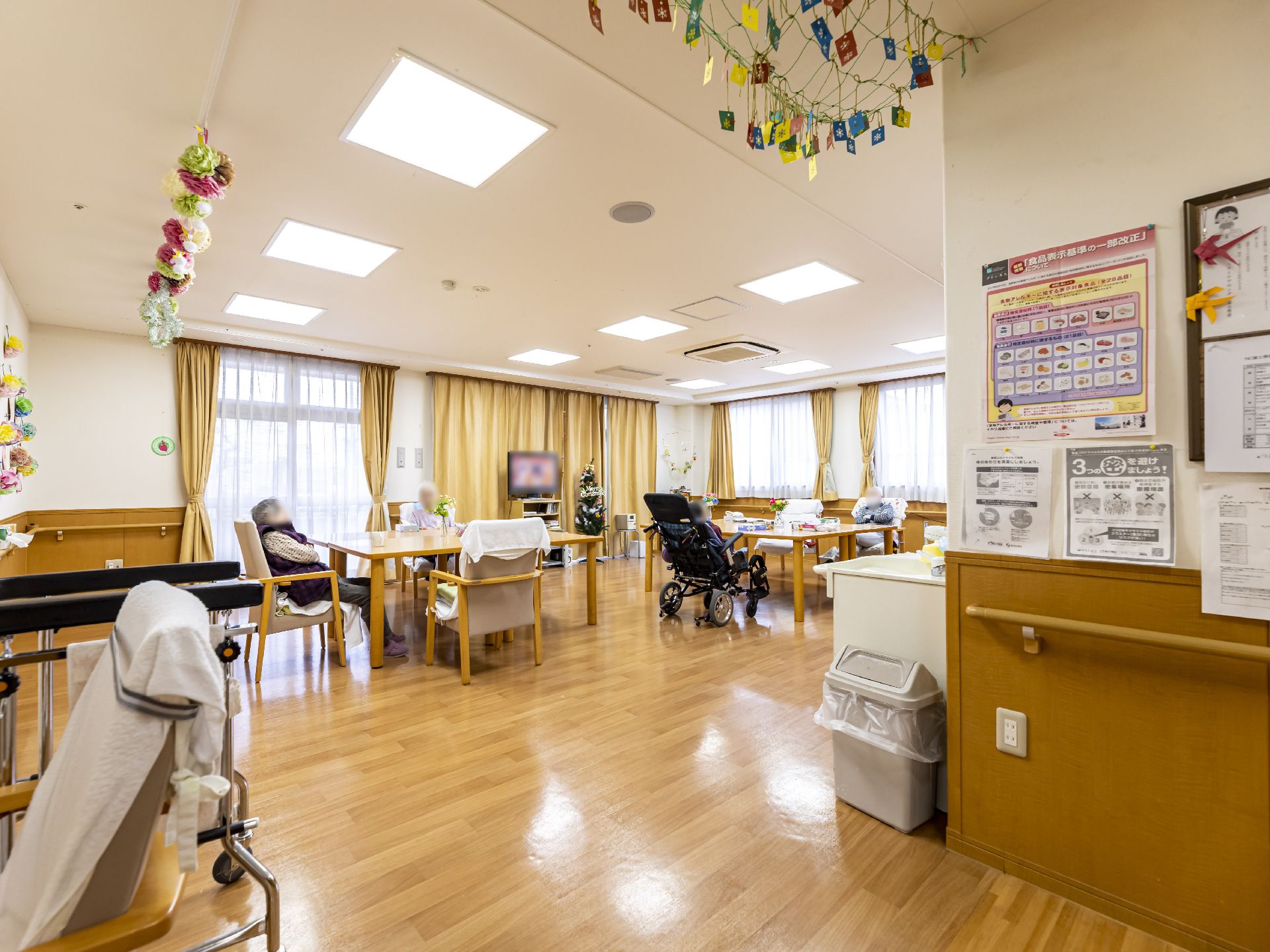 入居者と家族でコミュニケーションを取れるよう配慮された共有スペース