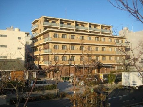 ニチイケアセンター名古屋みなとの外観。毎日をゆっくりと、ご自宅と変わらぬ生活をしていただけるサービスがございます。