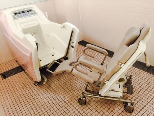 機械浴室（座浴）