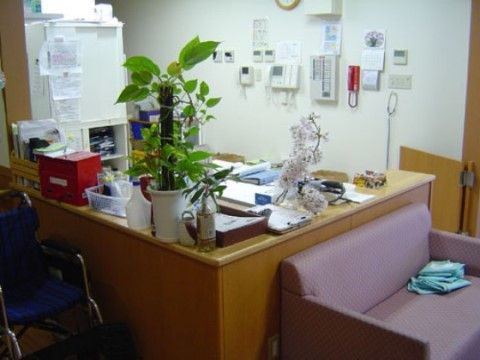 ニチイケアセンター山形桧町のヘルパーステーション。緊急時にも迅速な対応ができるように常時スタッフがこちらで待機しております。