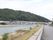 施設の近くには河川のある道路があり、入居者様は毎日の散歩コースとして景色を眺めながら通行することができる。