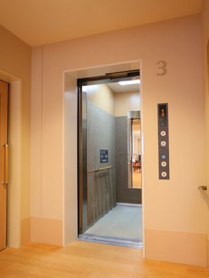 エレベーター