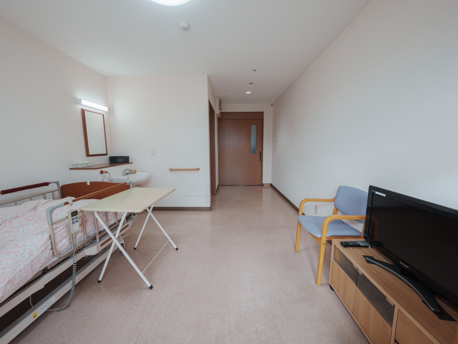 落ち着いた個室の様子