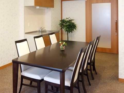 「ニチイホーム与野本町」のファミリールーム。ご家族様と歓談できるスペース。