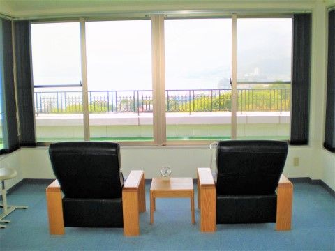 ウェルファ豊丘の展望室。展望室は毎日をより楽しく、特別な日にしていただける環境がございます。
