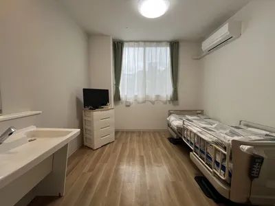 グランドライフ堺Ⅱ番館の居室。プライバシーをしっかり守っていただける居室をご用意しております。