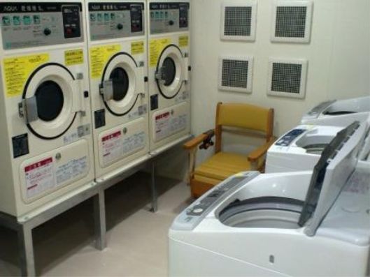 コインランドリー