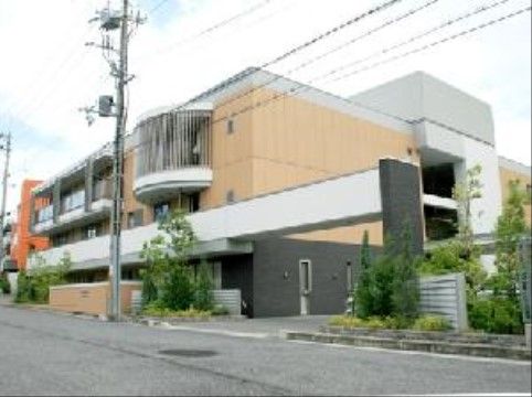 外観。駐車場も備えており、お車での来訪の方も大丈夫である。