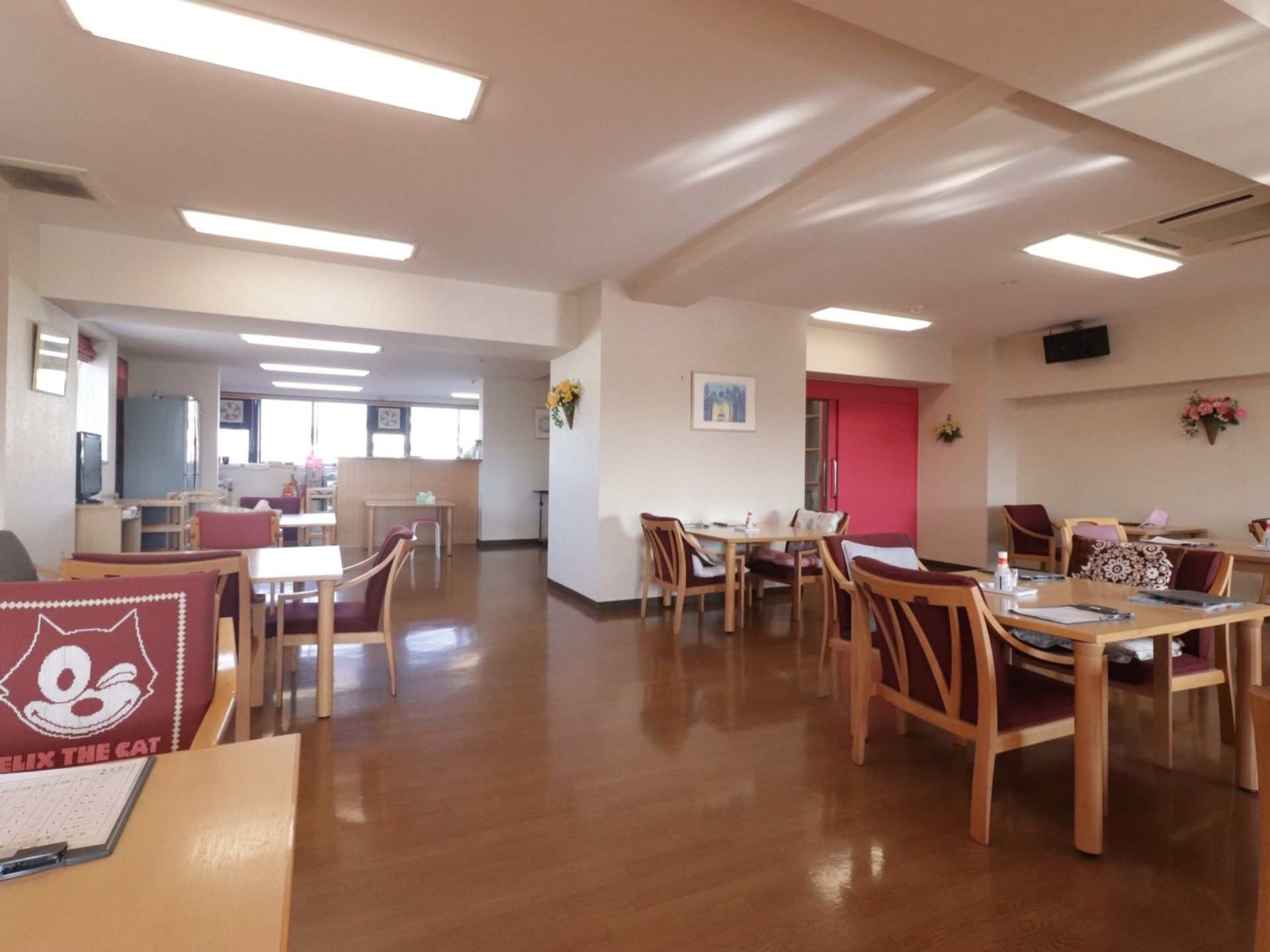 ご入居者様に快適にお過ごしいただけるよう、日照、空調、騒音などの生活環境に配慮されている。スタッフの目も常に行き届いているので安心である。