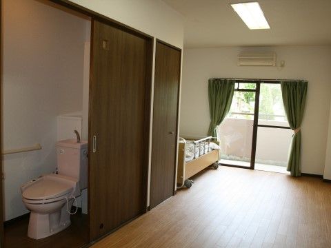 フローラユーアイのy個室。居室を完全個室制としておりますので、毎日を有意義にお過ごしいただけます。