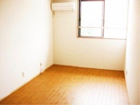 ライフガーデン御幸の居室。居室を完全個室制としておりますので、毎日を自分らしくお送りいただけます。