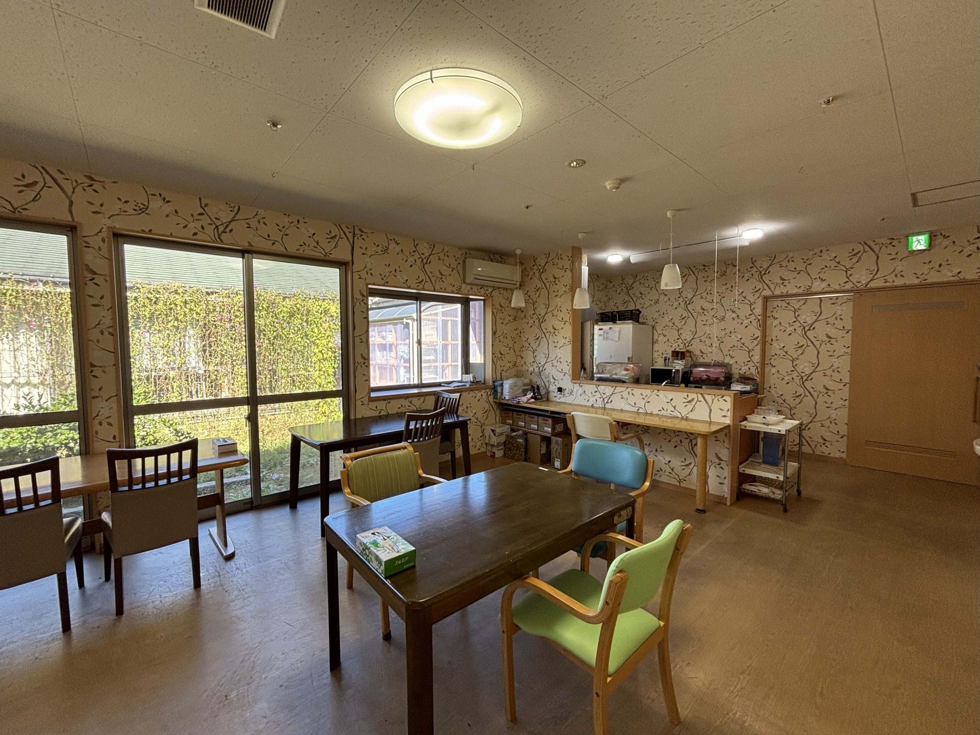 明るい共有スペース