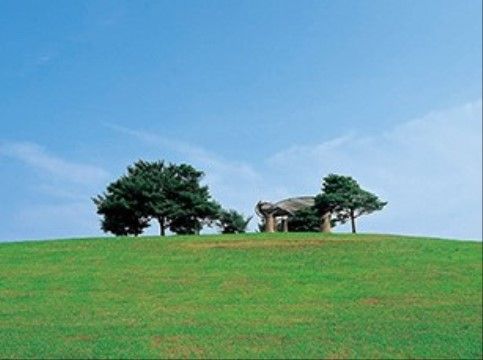 グッドタイム リビング 千葉みなと／海岸通の周辺環境。約28haの広大な面積を所有している千葉ポートパークが近くに立地している。