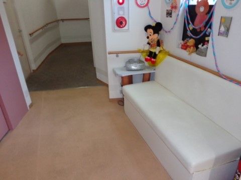 アコード布施の談話コーナー。日々入居者様のおしゃべりの憩いの場となっております。