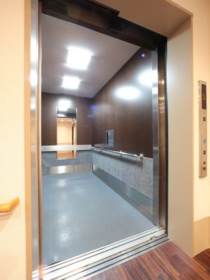 エレベーター