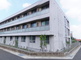 現代的な建物のある介護施設