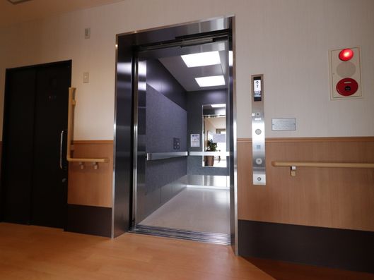 エレベーター