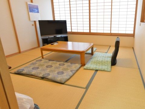 「サービス付き高齢者向け住宅 プレヴェール」和室。ゆったりとリラックスしてください。