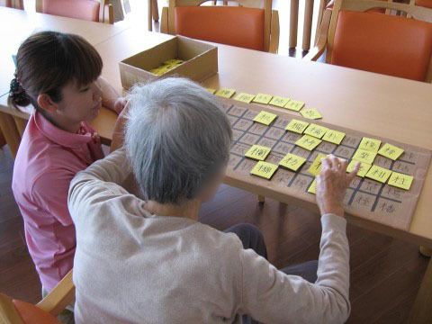 サービス付き高齢者向け住宅 伽暖の日常。沢山の方々とふれあいながらあたたかな日々をお送りいただける環境となっております。