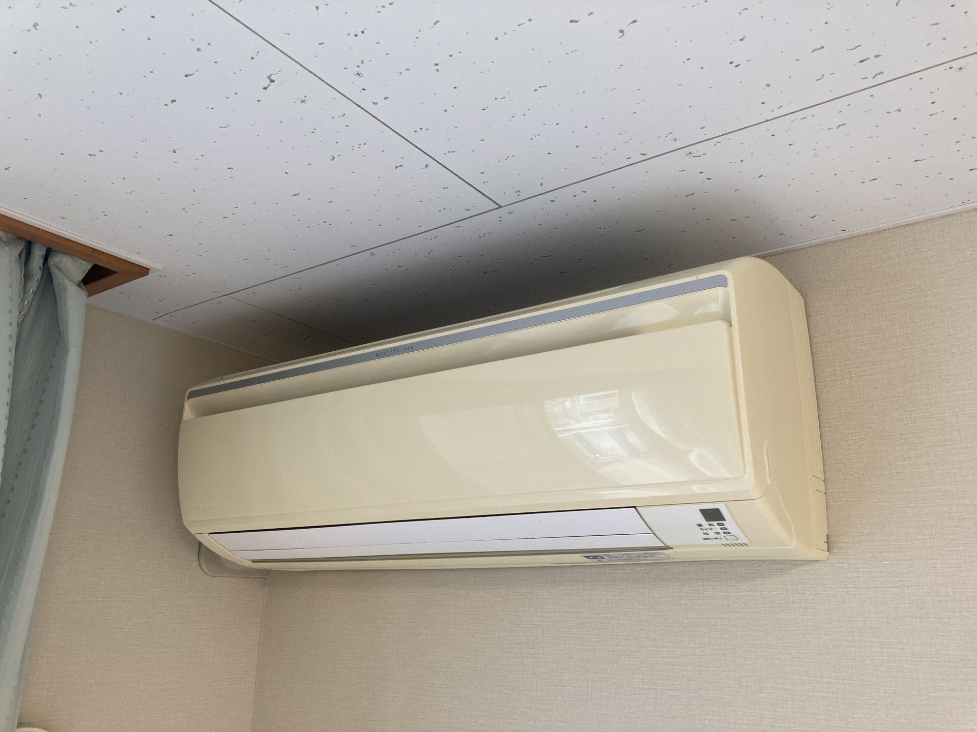 エアコンのある部屋