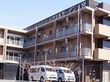 3階建ての建物外観
