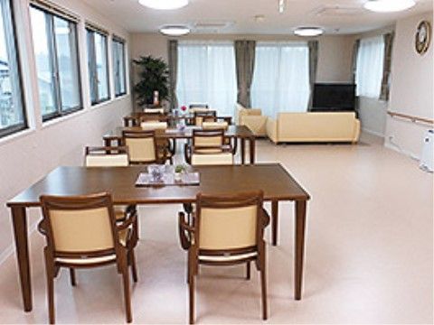 「はなのみち楽楽館」ダイニング