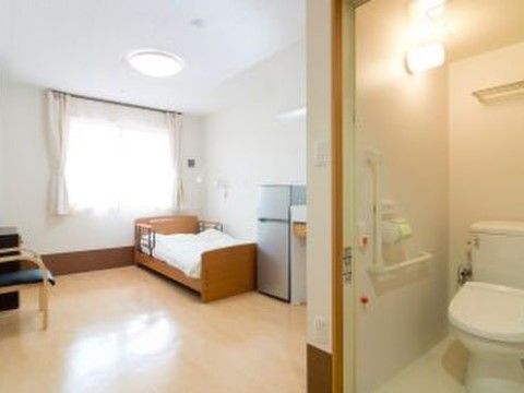 スローライフ南御殿場の居室。居室を完全個室制としておりますので、毎日を安心してお過ごしいただけます。