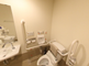 清潔感のある施設のトイレ空間
