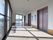 屋上にはエレベーターホールがあり、天井には照明器具が取り付けられている。また壁には、操作パネルを設置している。