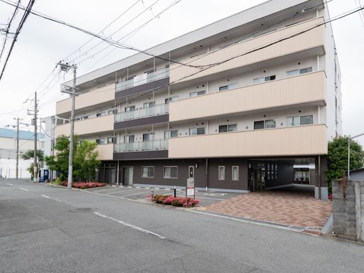 外観駐車場