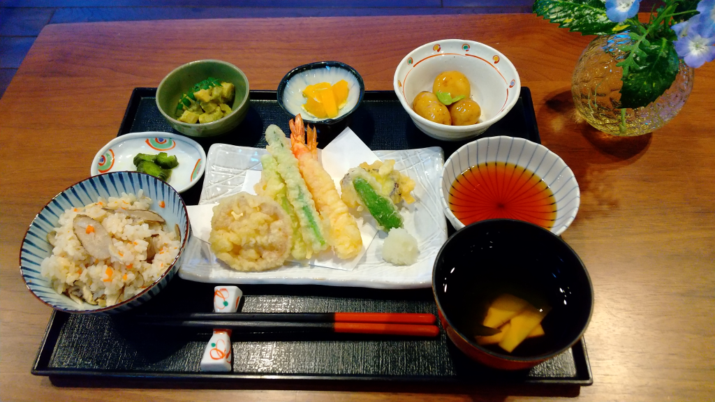 彩り豊かな和食膳