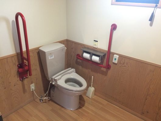 トイレ・洗面台