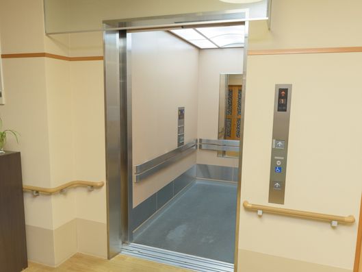 エレベーター