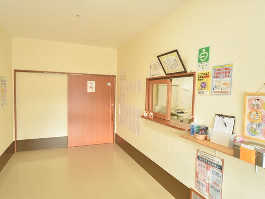 やわらかい雰囲気の玄関出入口