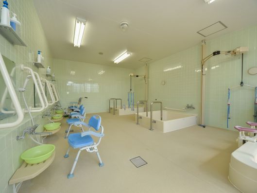 介護度に対応した浴室