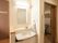 ハートライフ初生居室内環境。居室内には個人専用のトイレや洗面台などがございます。ナースコールが付いていますので、安心してご利用いただけます。