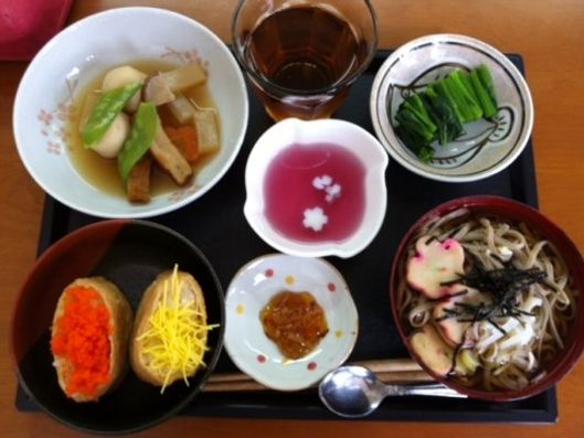 お食事