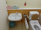 清潔で明るいトイレの設備