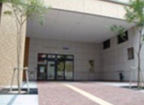 「アーバニティ若水」の周辺環境。大事な書類の手続きを行える設備が整っている。