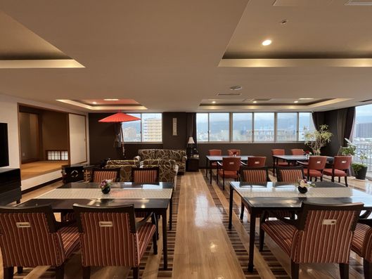 ダイニングルーム