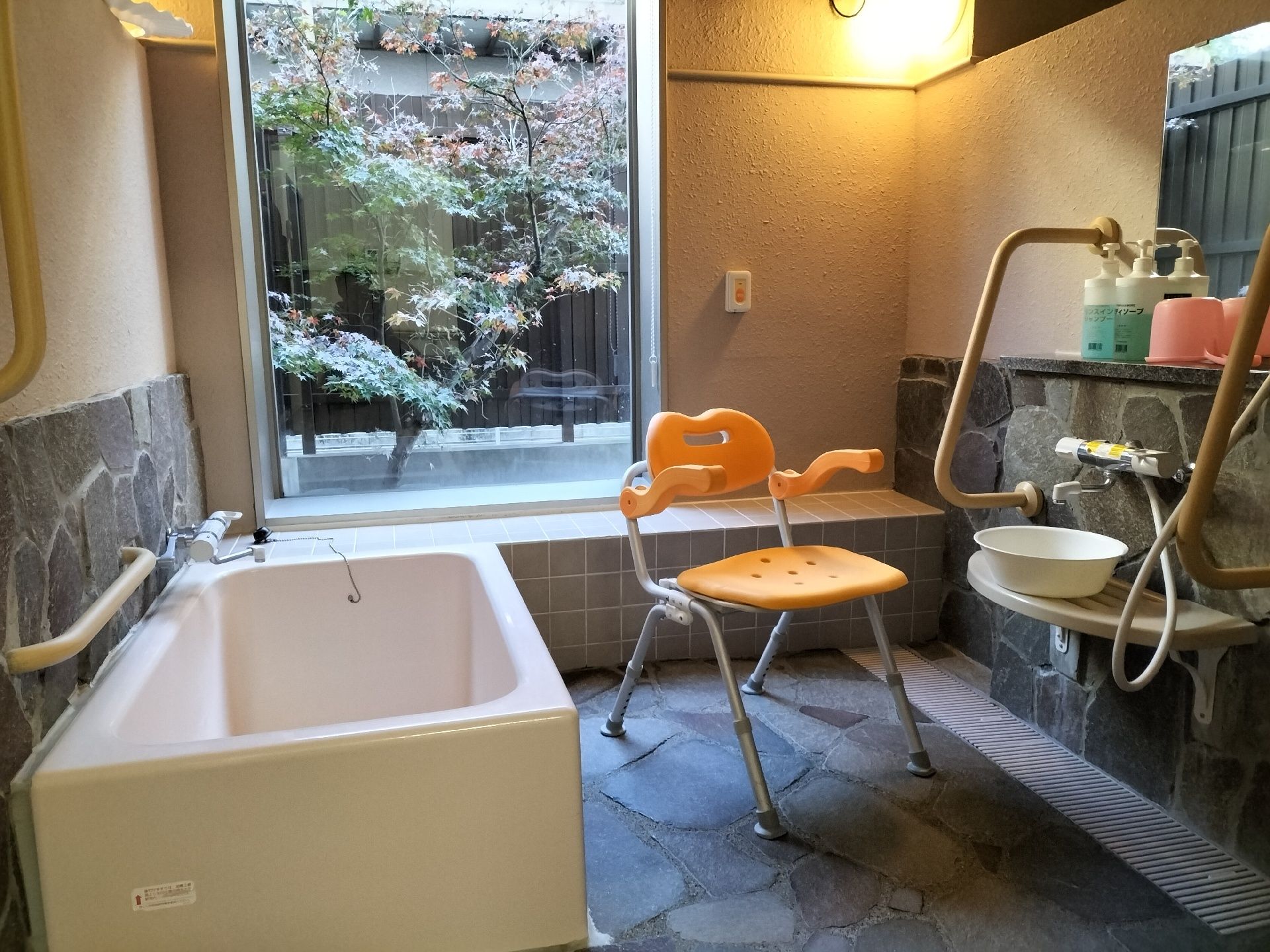 利便性の高い浴室