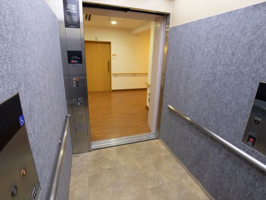 エレベーター