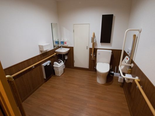 多目的トイレ