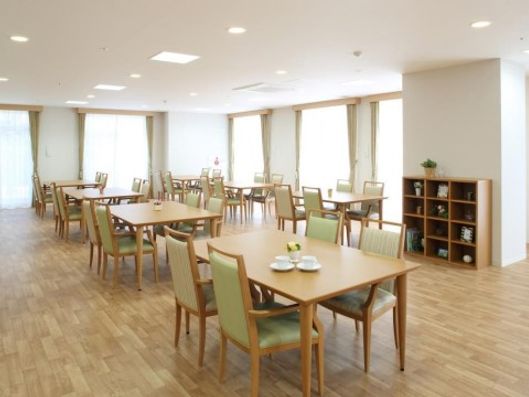 1F ダイニングルーム兼機能訓練室