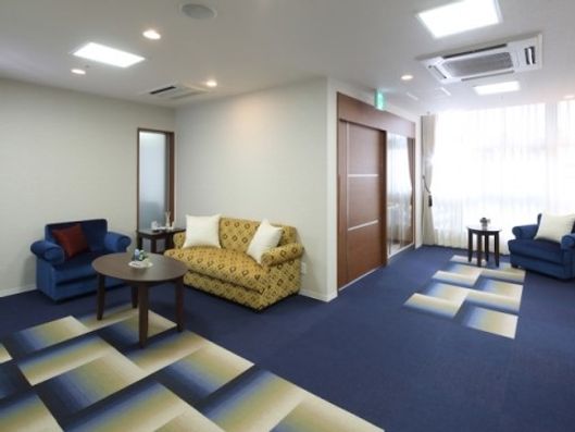 1F エントランスラウンジ