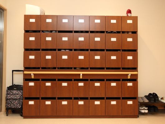 シューズボックス