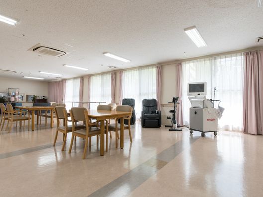 食堂兼リハビリ室2