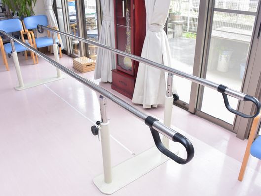 リハビリ用平行棒