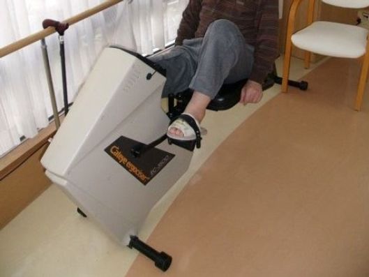 トレーニングマシン